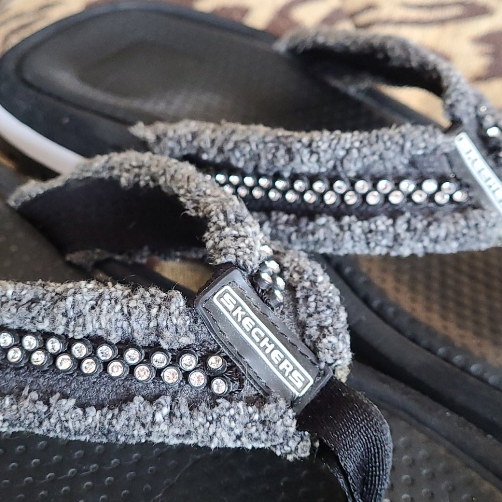 Skechers Sandals - Picture 4 of 12